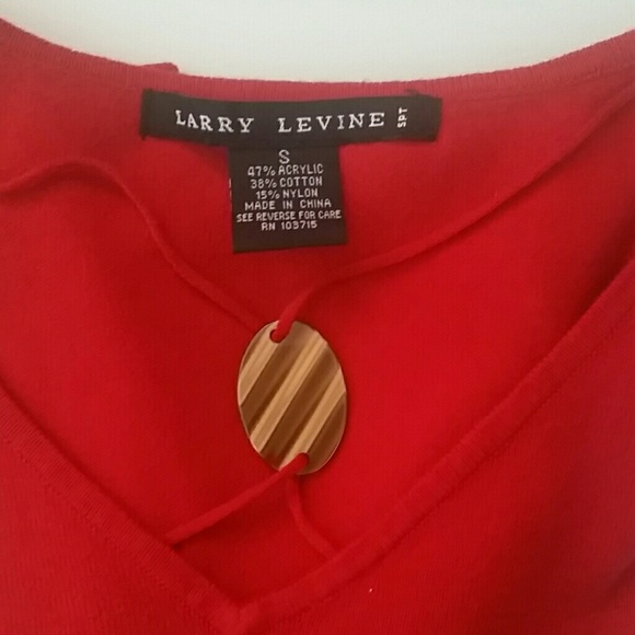 Sweater - Picture 4 of 4